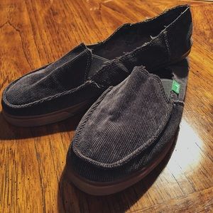 Sanuk slip-on sandals